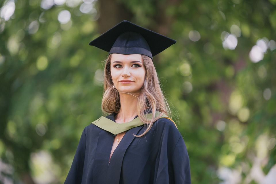 Why Graduation Photos are Such a Rip-Off